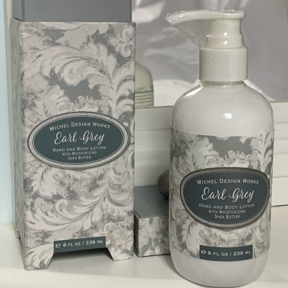 MICHEL DESIGN WORKS “Earl Grey” HAND & BODY LOTION w/SHEA BUTTER! Pump Gift Box